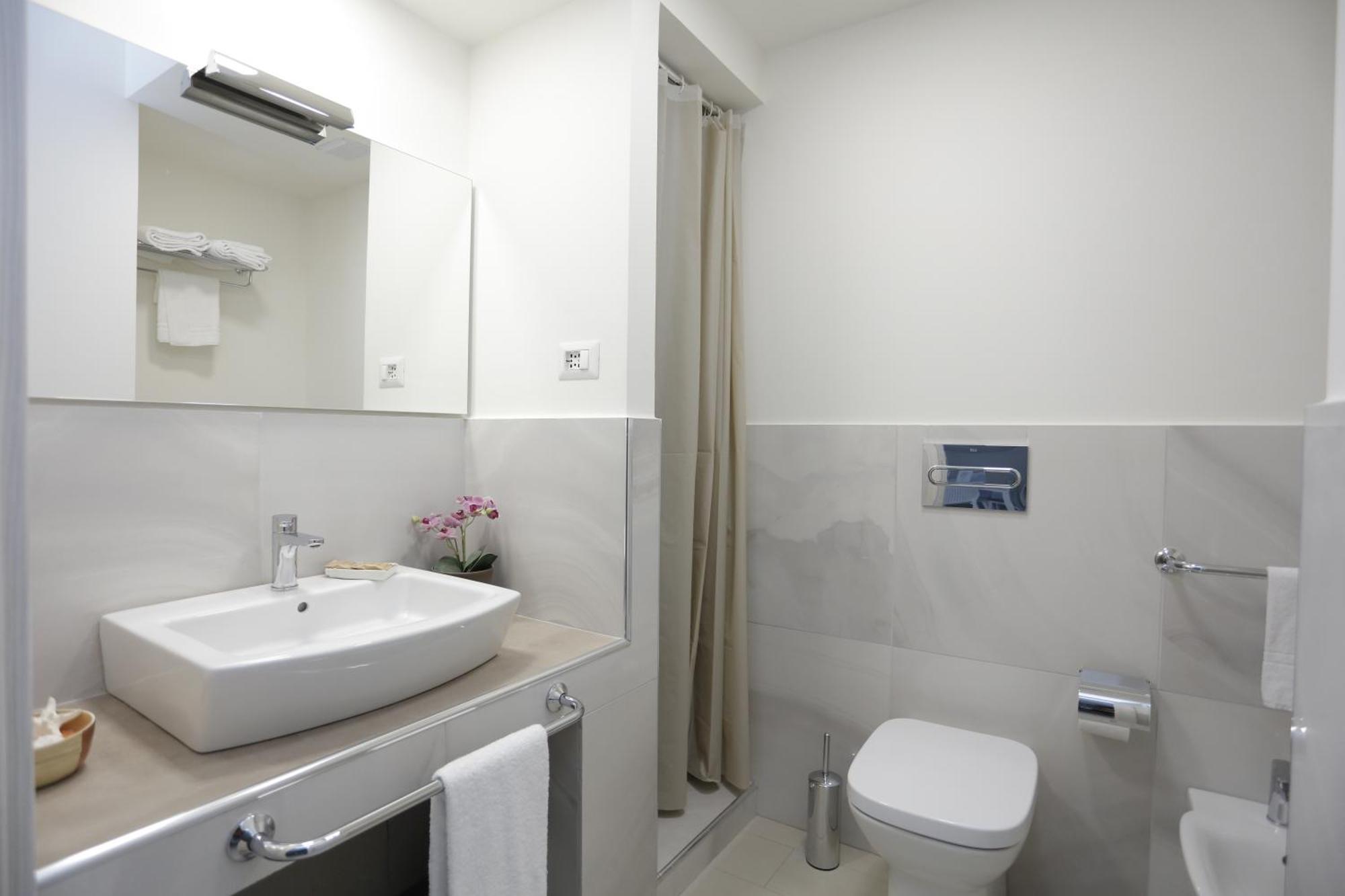 Path House - Etna & Sea View Aparthotel Riposto Phòng bức ảnh