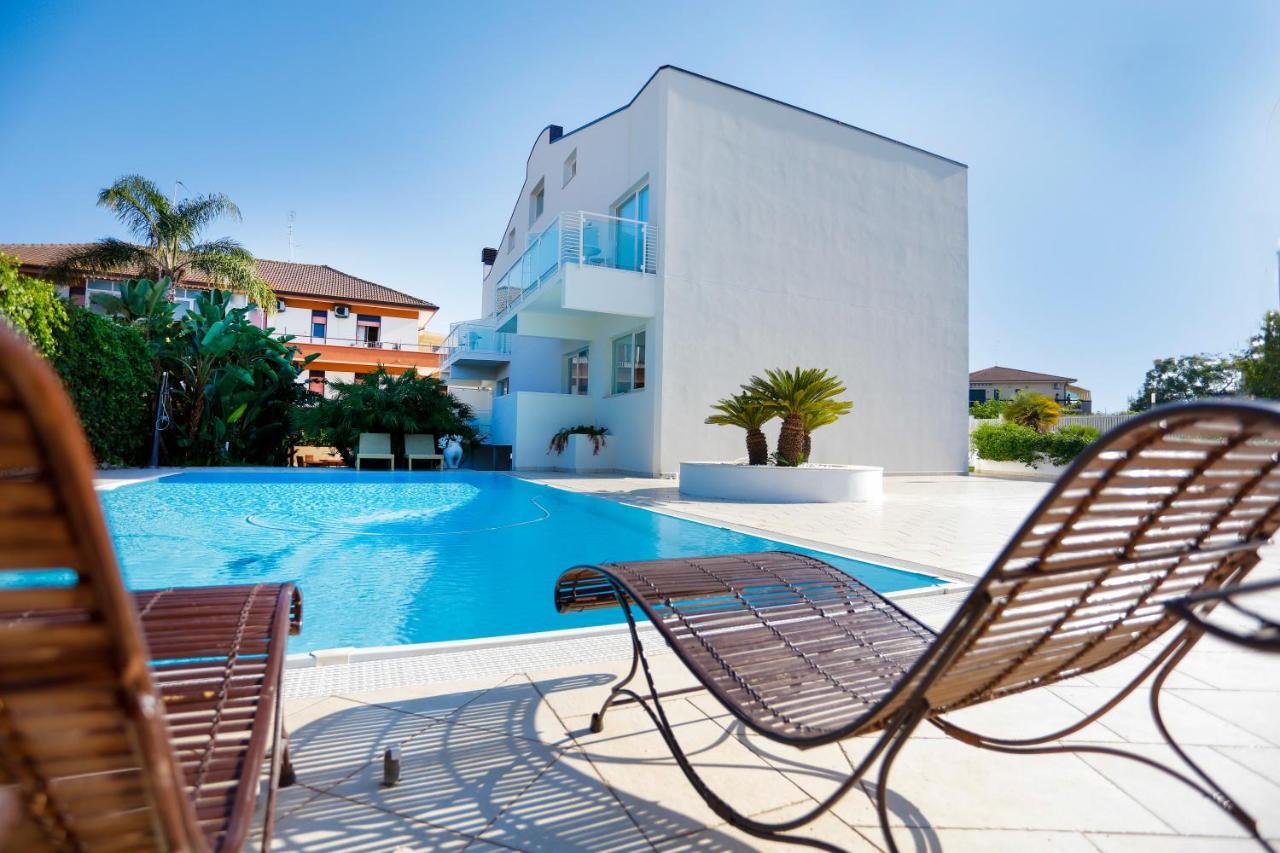 Path House - Etna & Sea View Aparthotel Riposto Ngoại thất bức ảnh